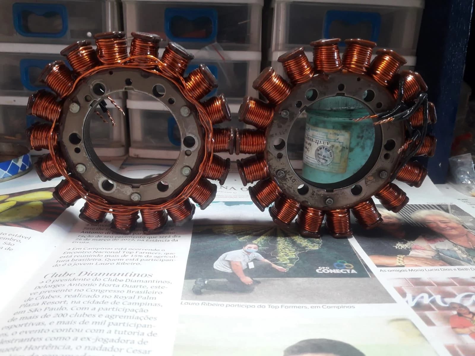 Rebobinagem em processo